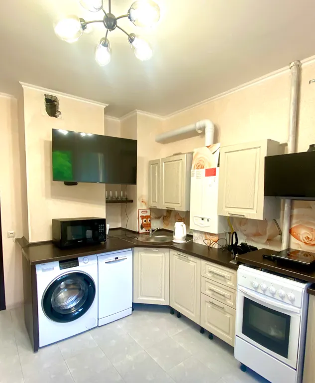 Шикарная квартира в 300 метрах до моря