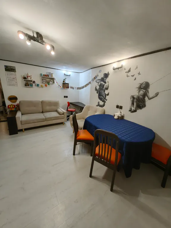 Двухэтажная уютная квартира в центре