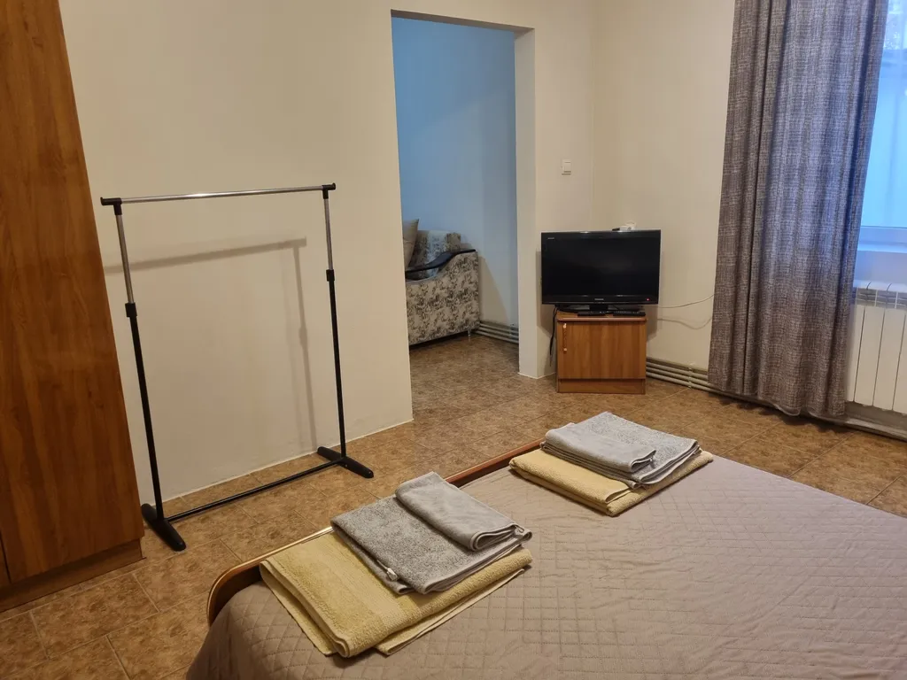 Квартира Комната в доме с отдельным входом — аренда посуточно в Геленджик