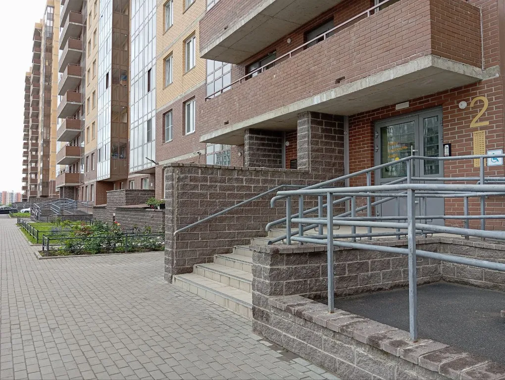 Квартира Квартира Уютная и стильная светлая новая студия на ул. Тихая — Бугры