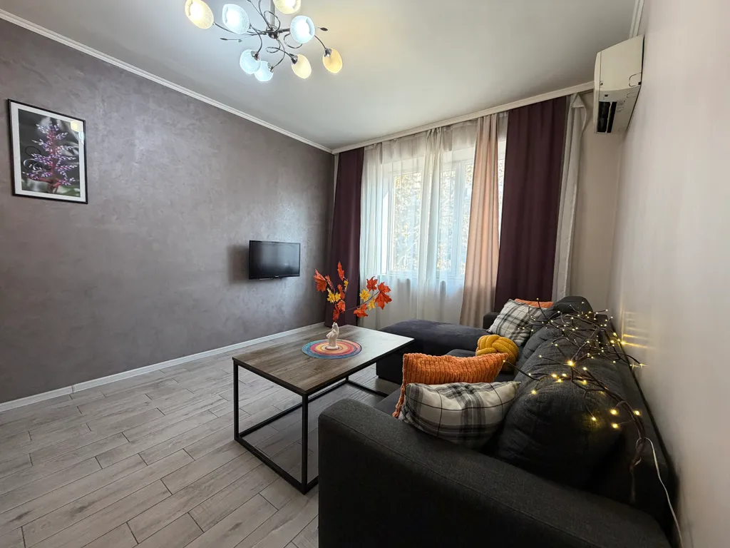 Уютная квартира рядом с парком Сизнс