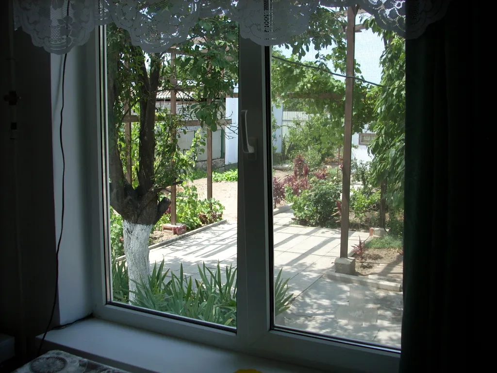 Дом с садом, частный сектор