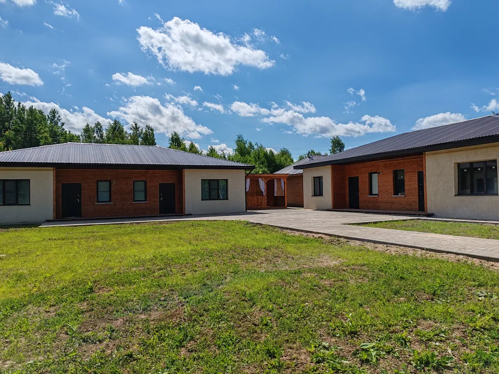 Коттедж Гостевой комплекс лето — аренда посуточно в Псков