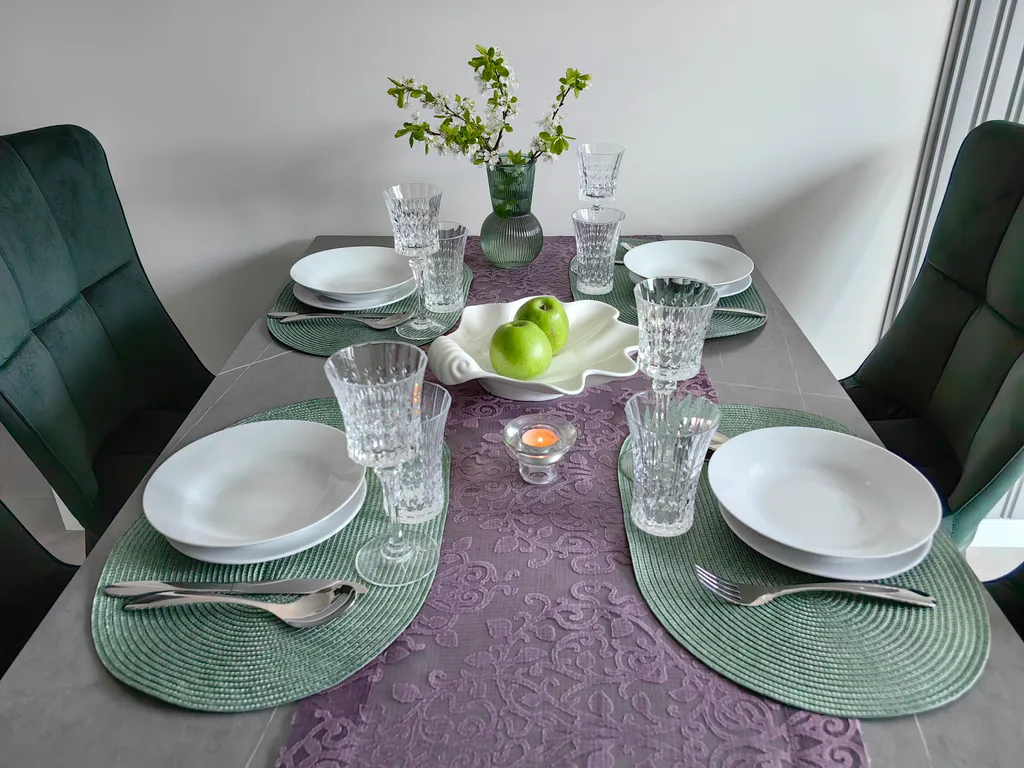 Квартира Двухкомнатные апартаменты — Калининград