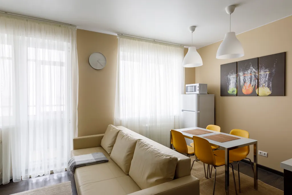 Студия с видом на реку