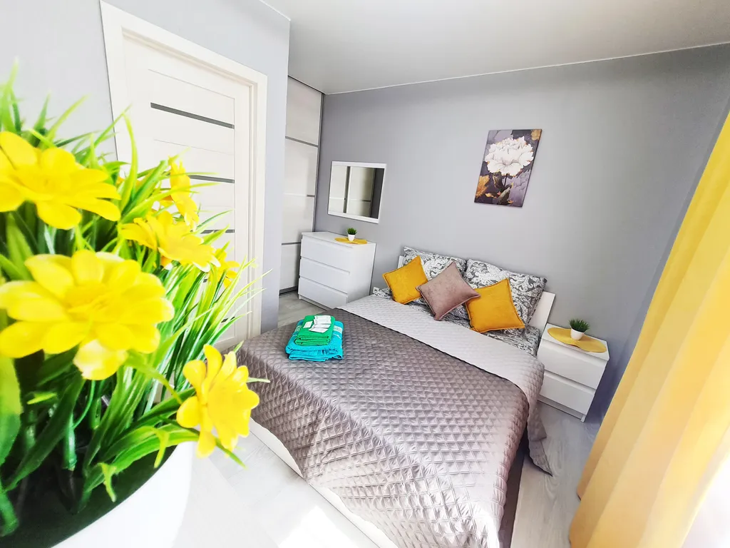 Позитивная 3-комнатная студия у жд вокзала