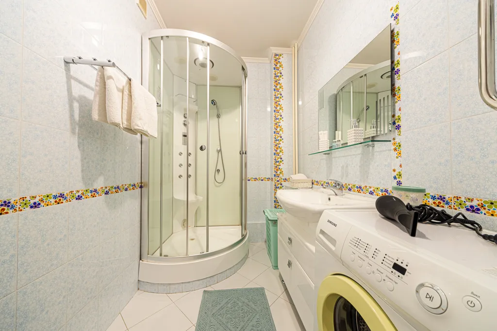 Просторная квартира в Южном берегу