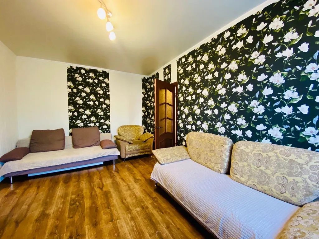 Отличная 2-комнатная квартира рядом с Центром «Рэб»