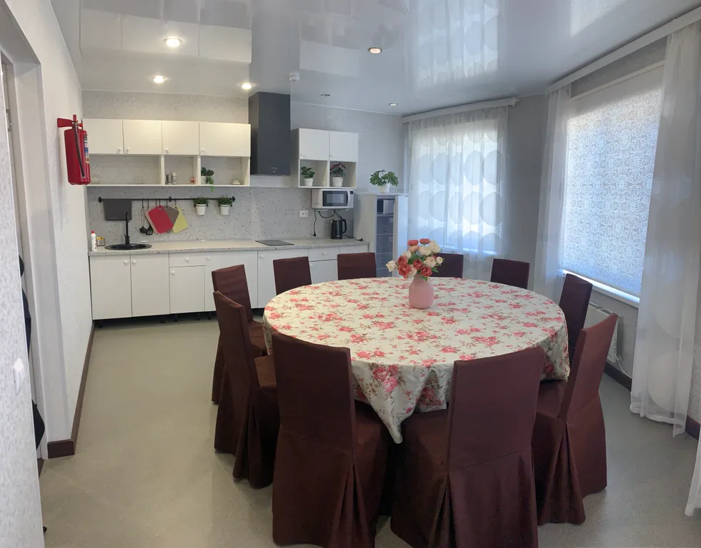 10-комнатный Дом