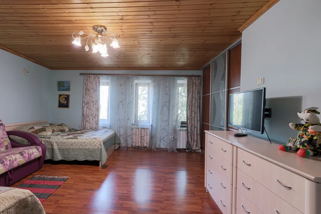 5-комнатный Дом