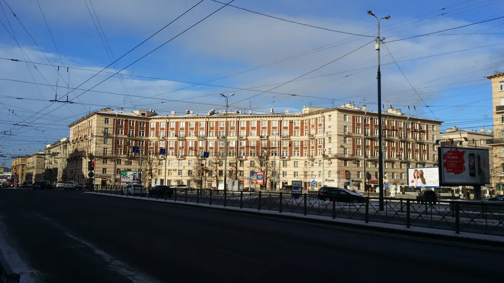 Квартира Большая квартира прямо у метро недалеко от центра — Санкт-Петербург