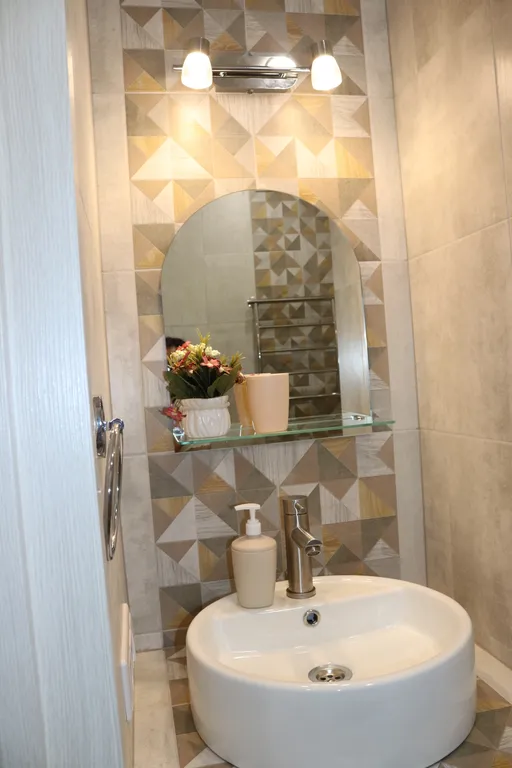 Студия с панорамным видом на город