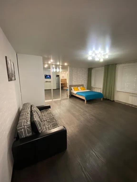 Квартира Квартира Студия возле вокзала — Красноярск