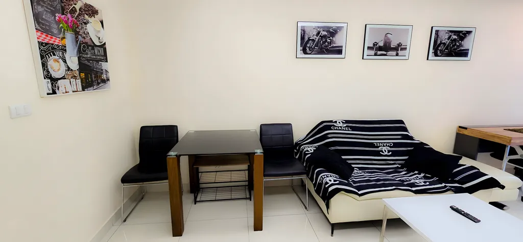 Современная квартира, бассейн на крыше, все рядом