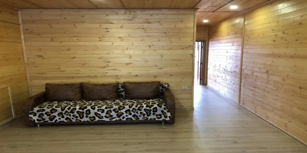 2-комнатная квартира с балконом и прекрасным видом на море и горы