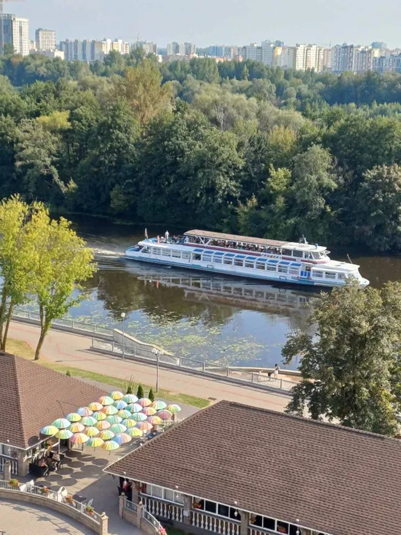 Уютная квартира в центре города с видом на реку