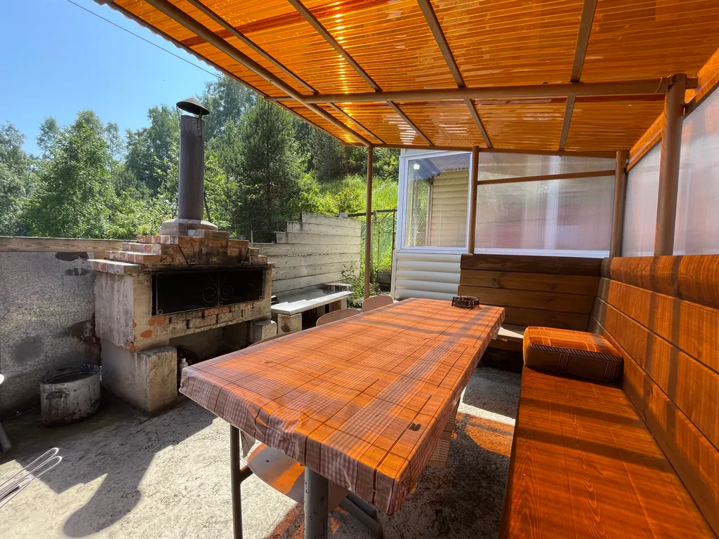 Дом с видом на Байкал