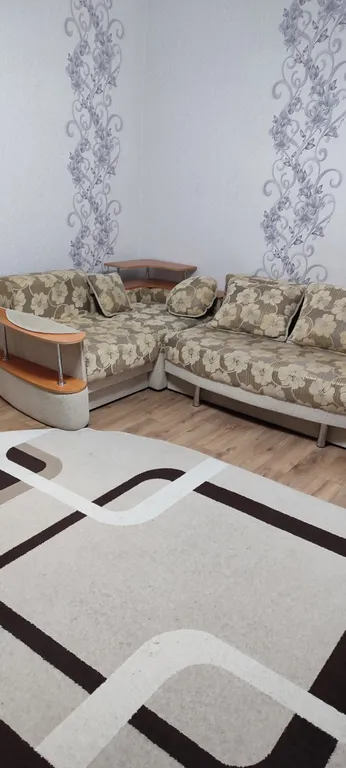 Уютная квартира в центре города — аренда посуточно в Губаха