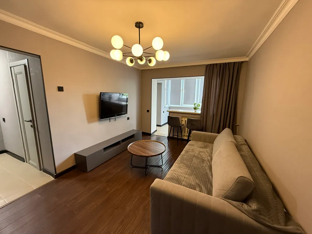 Квартира Квартира Две комнаты в центре — Владикавказ