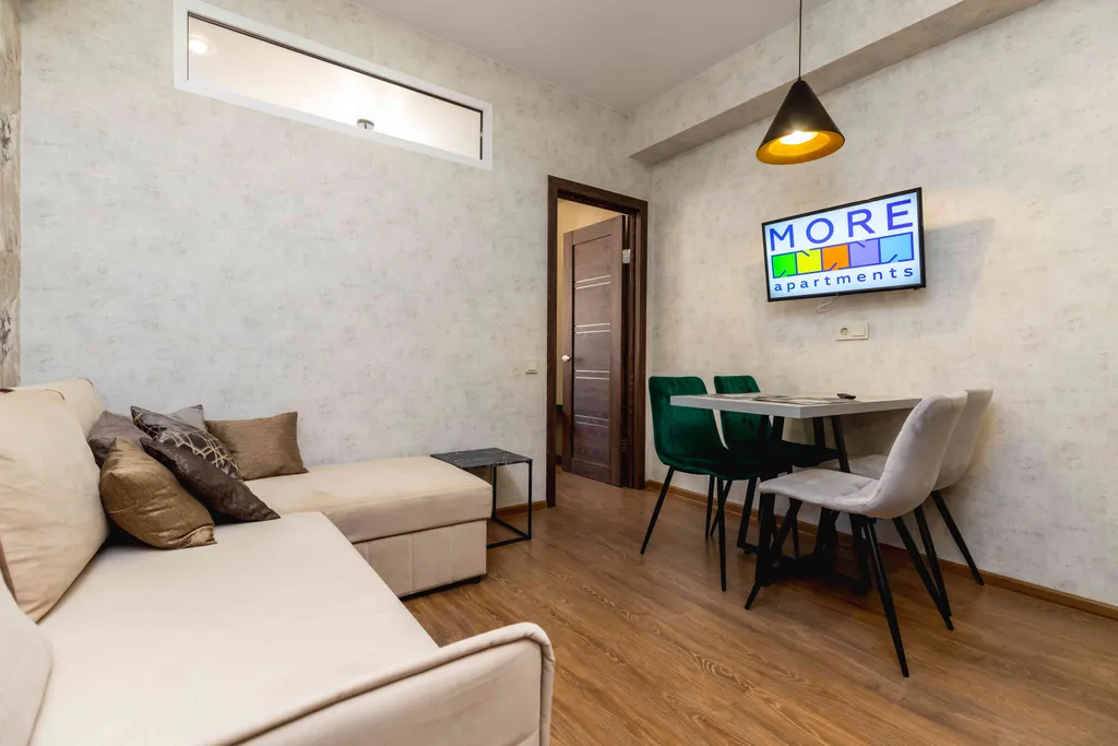 Теплая квартира у подъемника