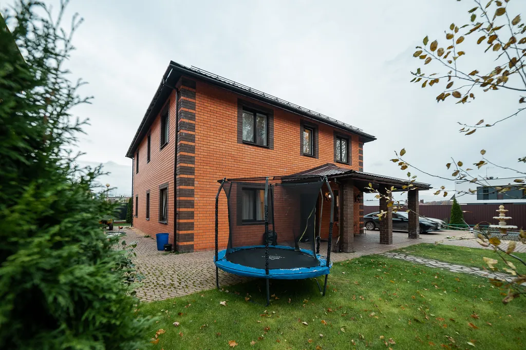 Коттедж Романтика