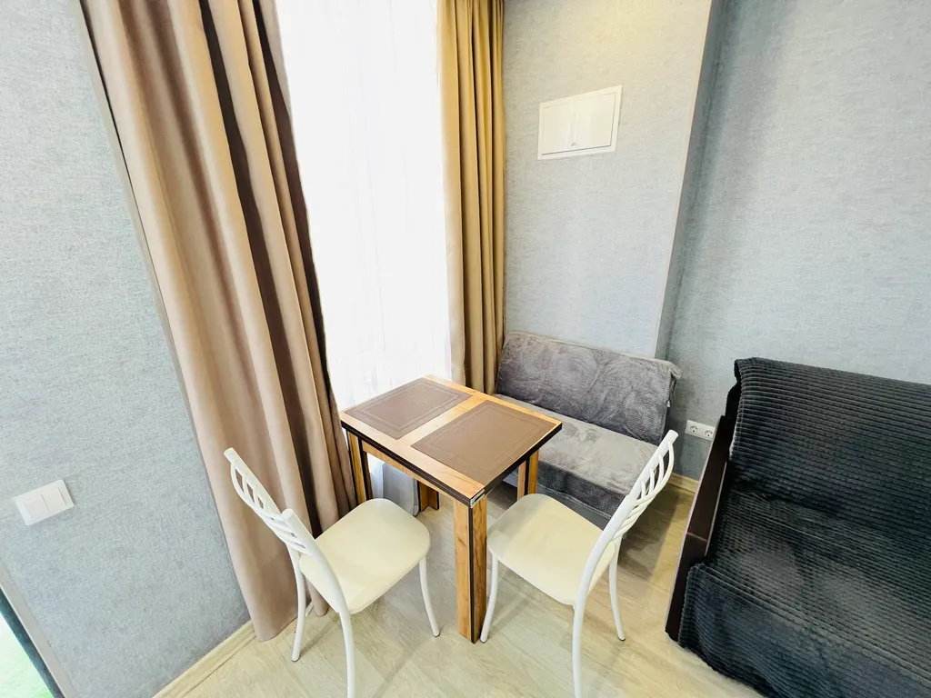 1-комнатная квартира с бассейном