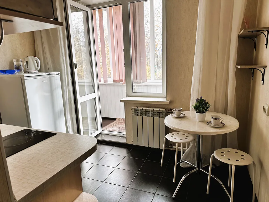 Уютная квартира на Доме книги недалеко от ТЦ Изумрудный город