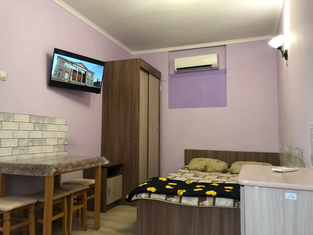 Квартира Семейный номер на 2-4 человека со всеми удобствами и кухней — аренда посуточно в Архипо-Осиповка