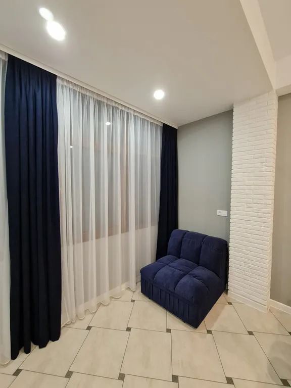 Люкс студия возле парка с видом на море