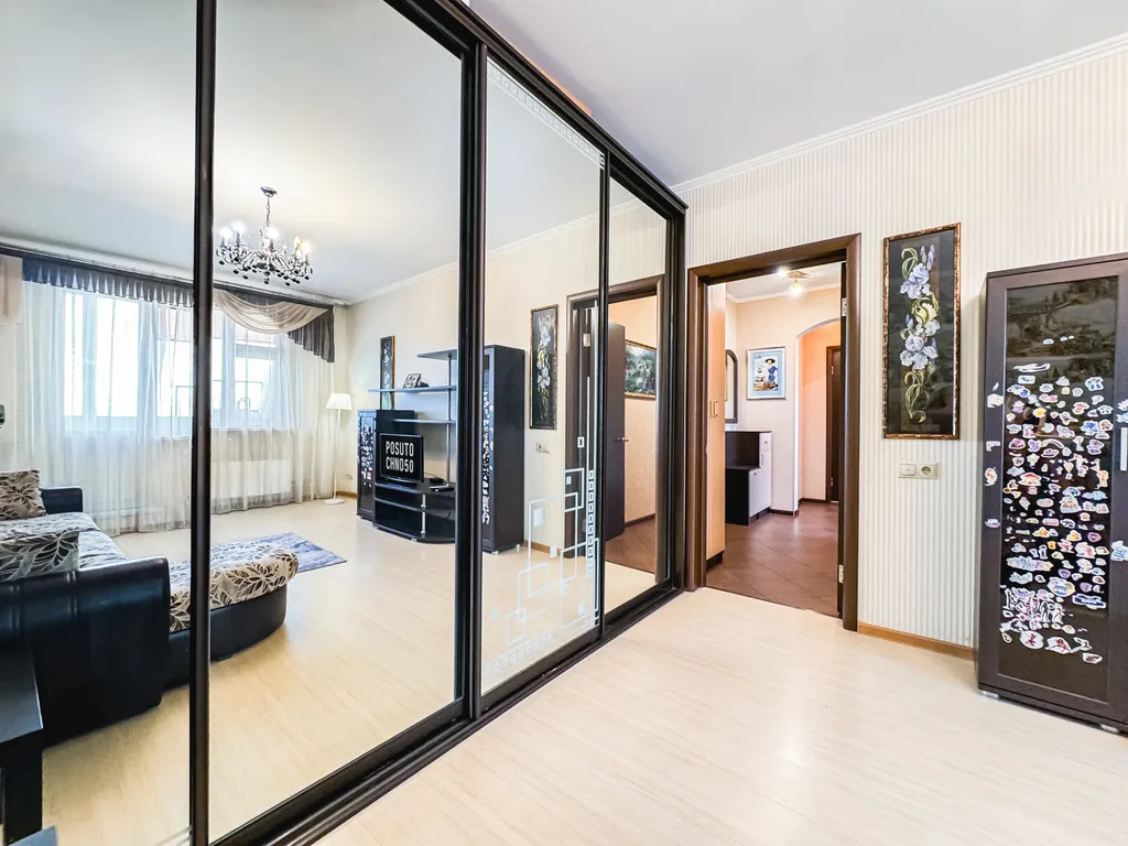 Квартира Просторная квартира для вашего удобства — Лобня