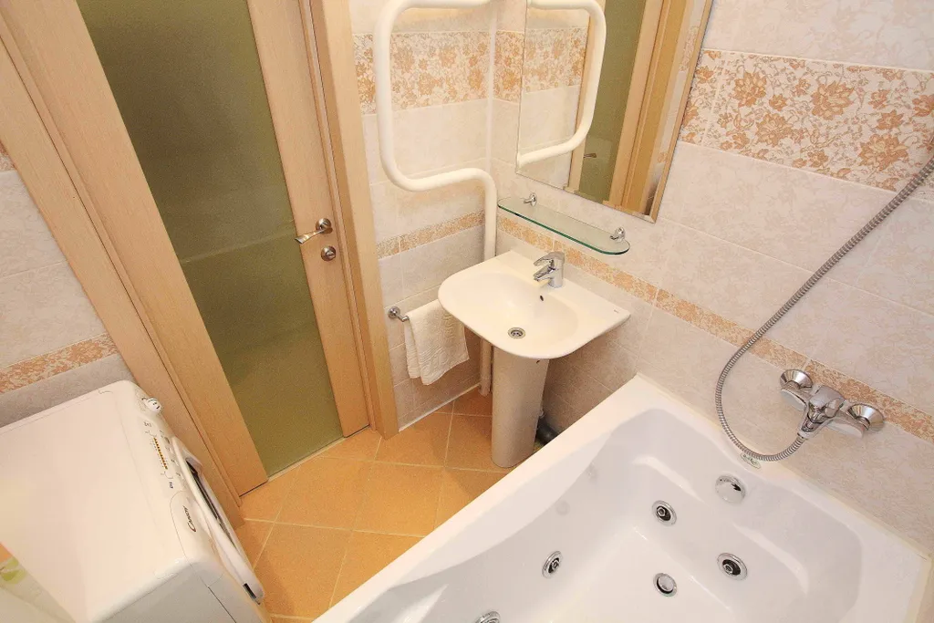 Люкс с гидромассажной ванной