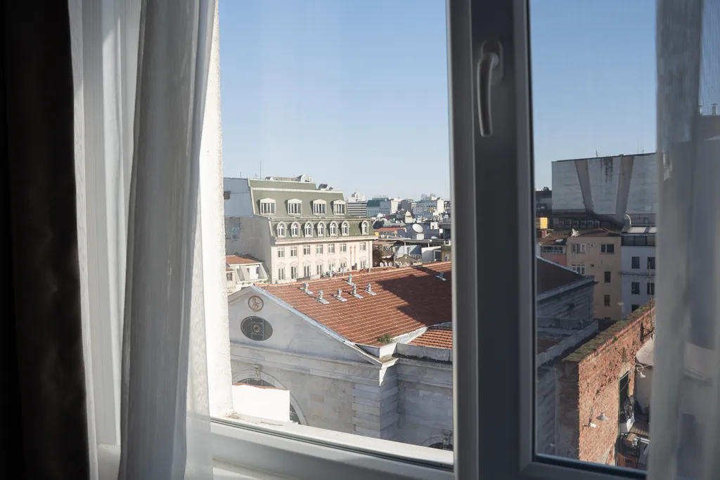 Современный люкс у Истикляля