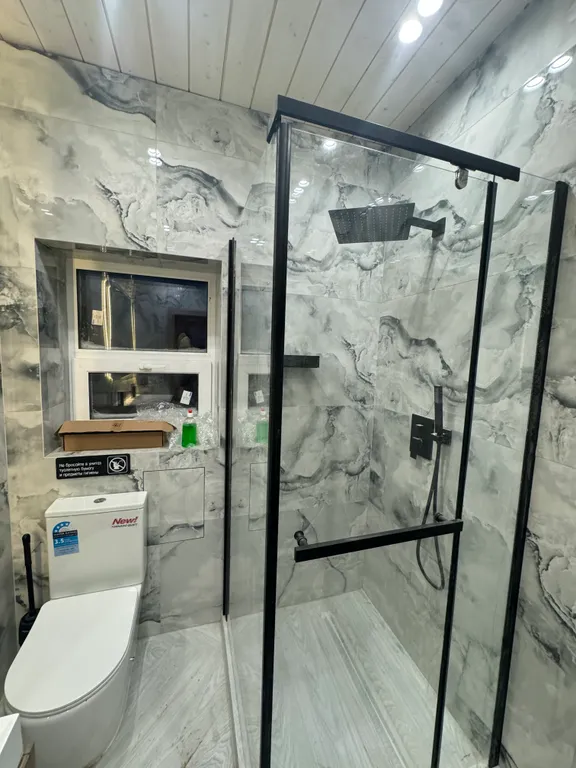 Коттедж в окружении леса десять минут на машине до южного склона