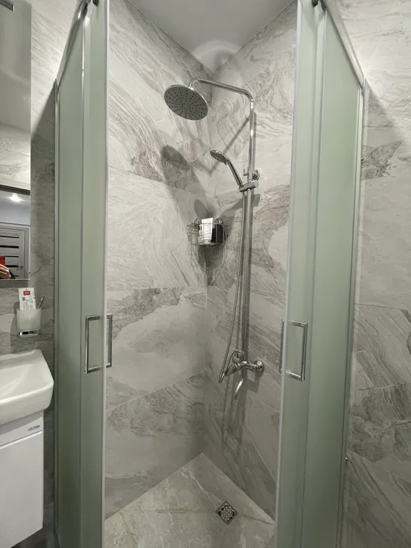 Квартира Однокомнатная квартира со свежим ремонтом — Калининград