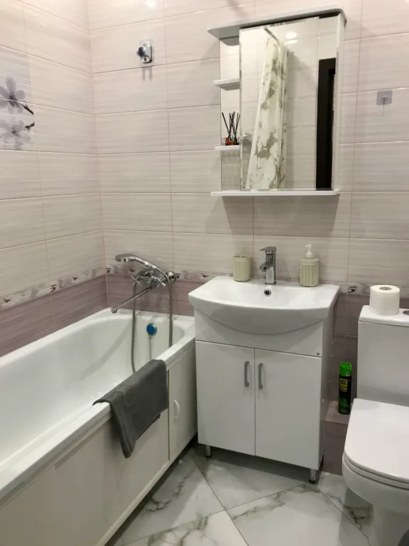 Уютная светлая однушка с панорамным видом рядом с Онкодиспансером