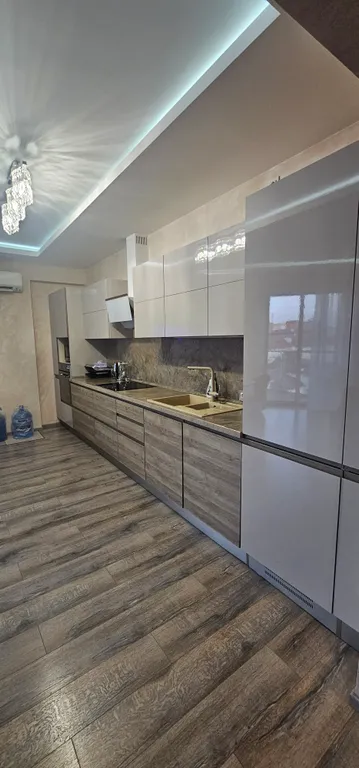 Трёхкомнатная квартира у моря