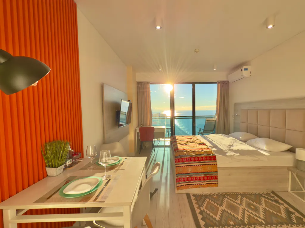 Beach Tower студия на берегу моря