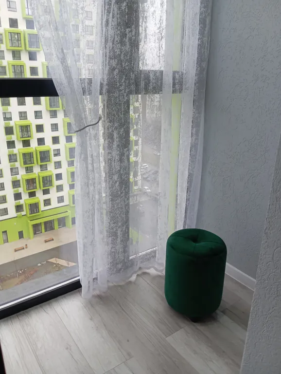 Новая, красивая студия с балконом в ЖК Зеландия