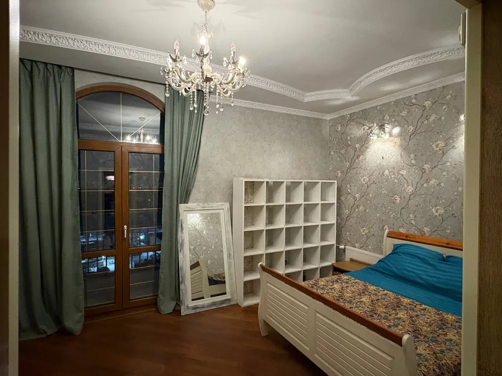 Квартира Шикарная двухэтажная квартира с видом на лес — Янино-1