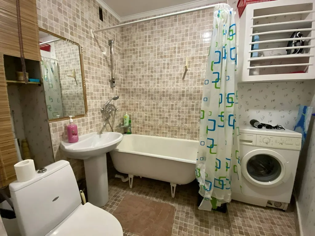 Двухкомнатная квартира у стадиона Юность