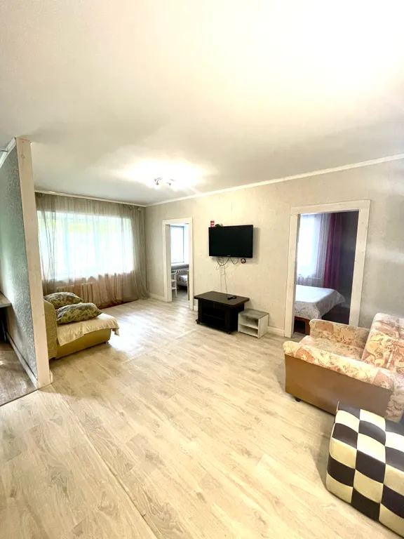 Квартира в самом центре города — аренда посуточно в Назарово