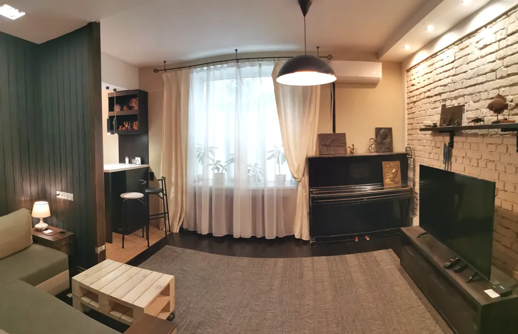Квартира Квартира Центр. 30м до метро. 2 комнаты. До 8ми гостей. Тихая, уютная сталинка — Минск