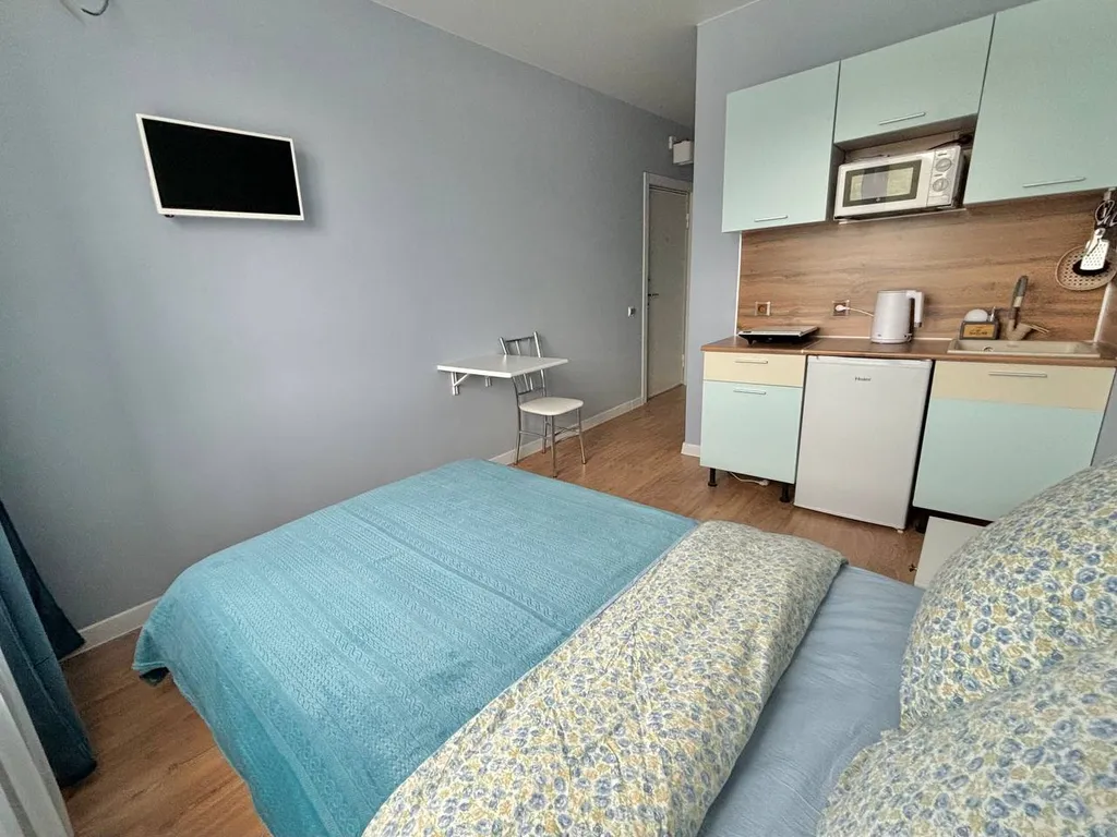 Студия рядом с авторынком