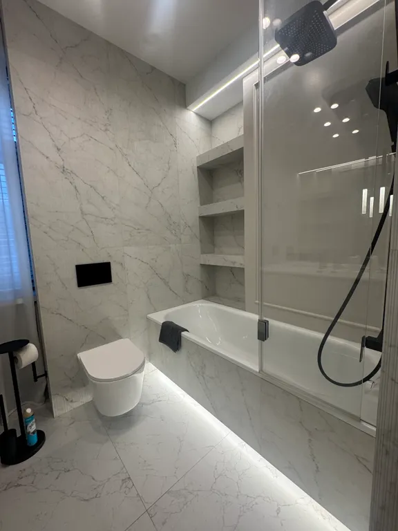 2-комнатный люкс с дизайнерским ремонтом в историческом центре