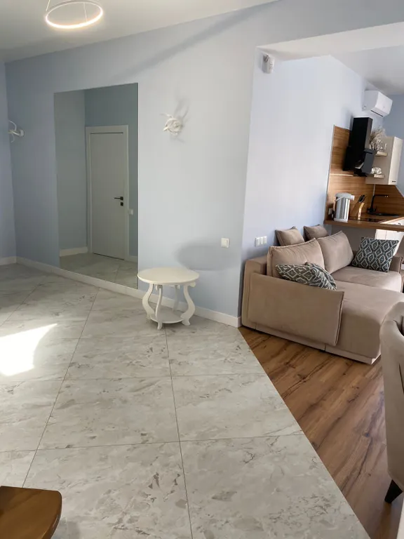 Коттедж с бассейном