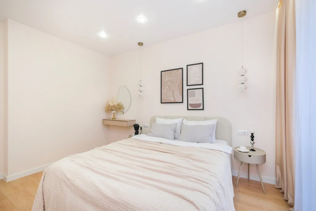 Евротрешка возле аквапарка