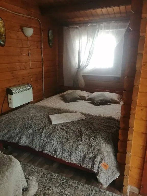 Дом с баней на территории частного домовладения