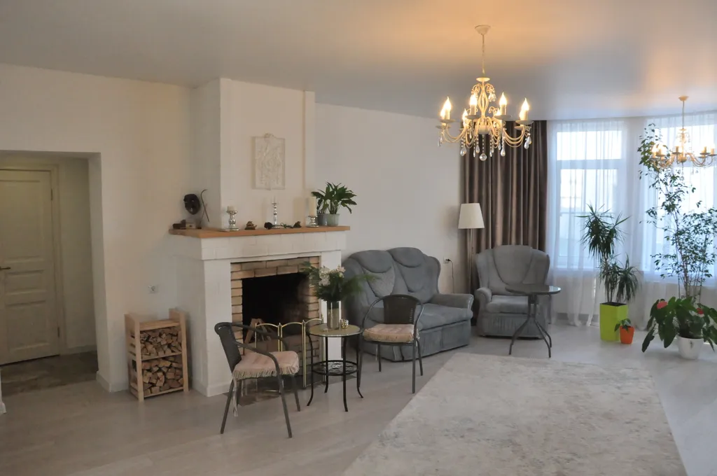 Коттедж Атмосферный дом с живым камином и баней на дровах — Ленина