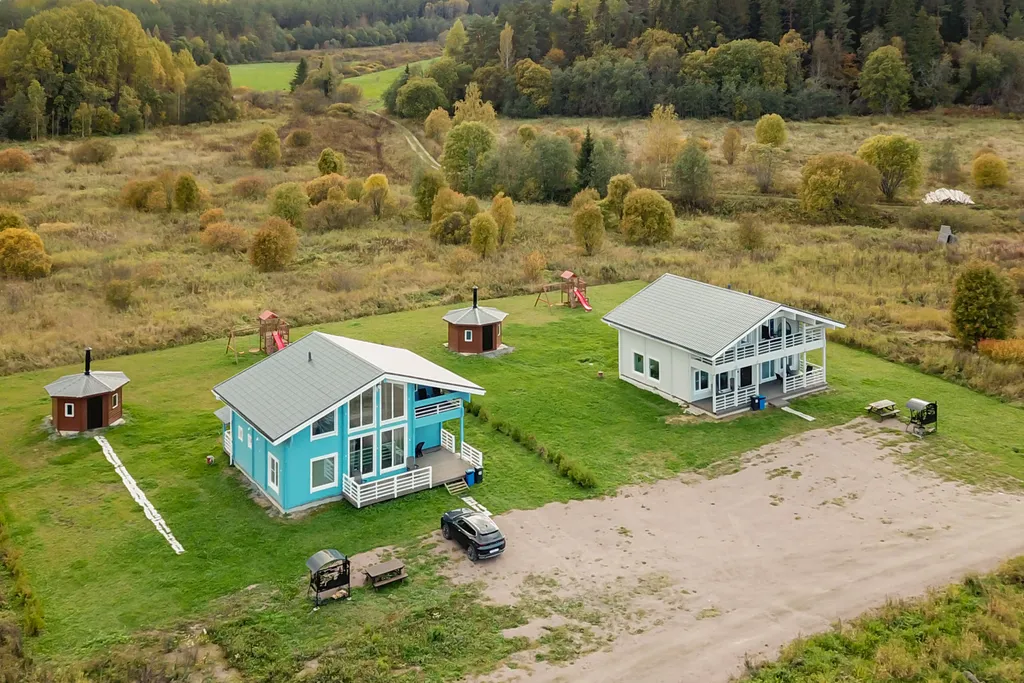 Большой дом с видом на озеро, 3 спальнями, сауной и настольным футболом