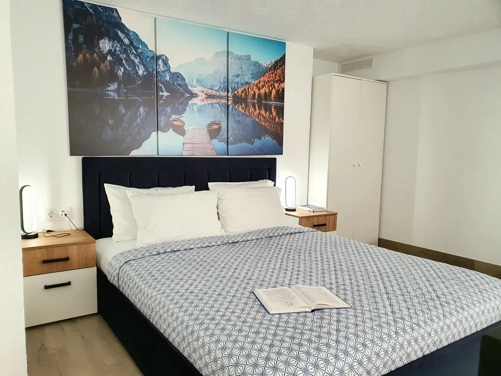 Комфортный двухуровневый апартамент в элитном комплексе Колизей